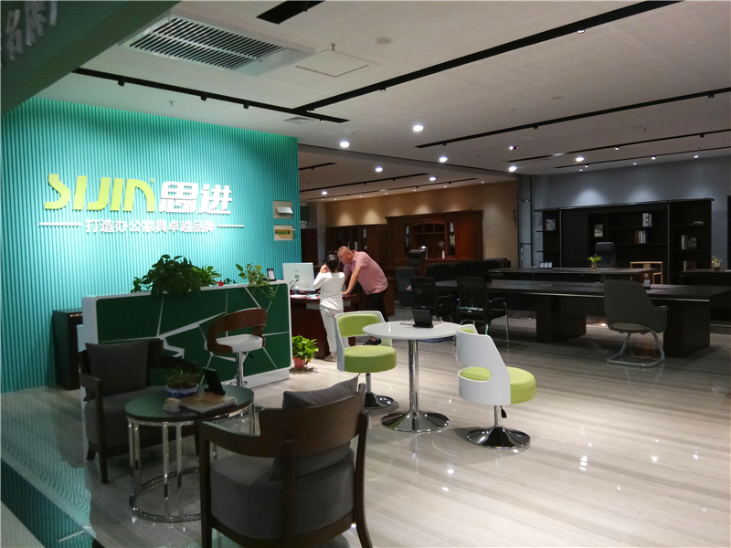 思進家具江蘇常州市專賣店